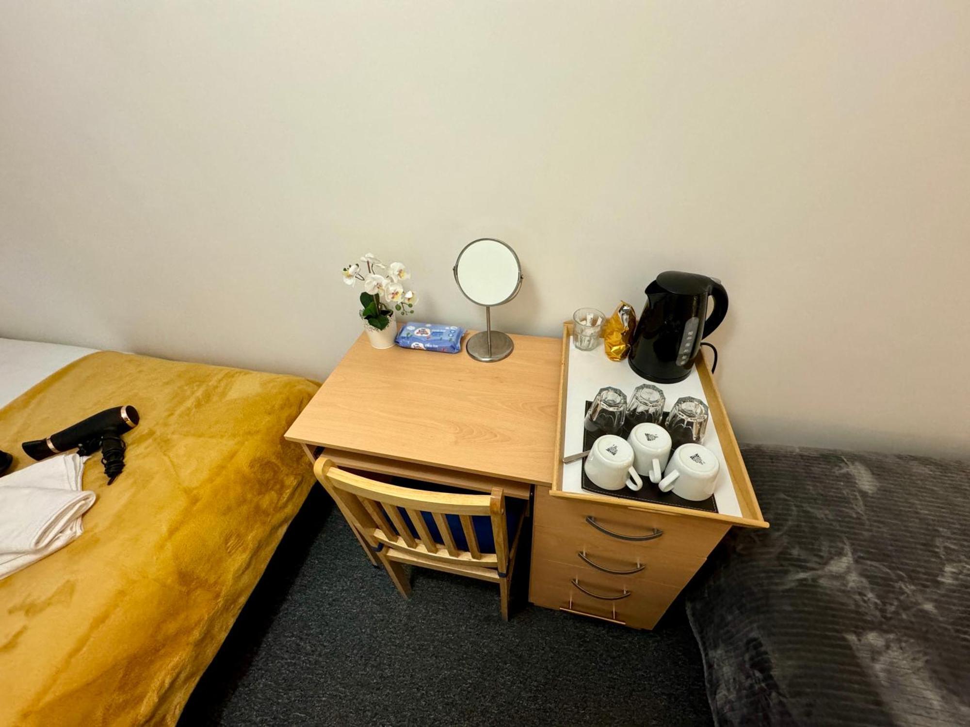 Cosmopolitan Comfort Private Bedrooms In Euston 106 伦敦 外观 照片