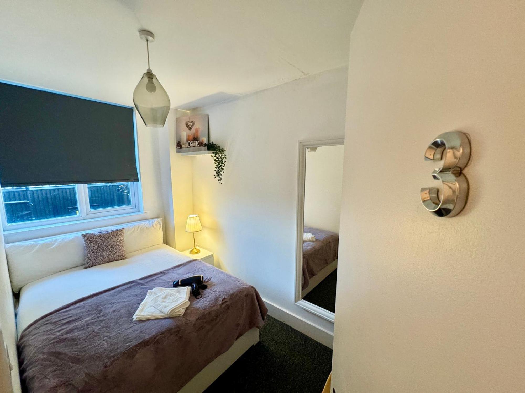 Cosmopolitan Comfort Private Bedrooms In Euston 106 伦敦 外观 照片